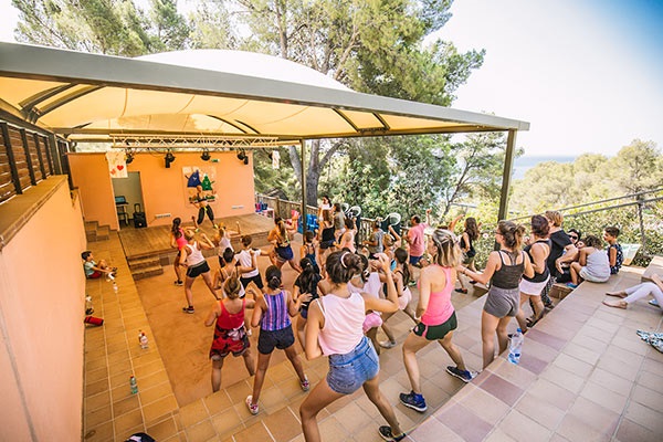 /campings/espana/catalunya-cataluna/girona/costa-brava-sur/Cala Llevadó/zumba-camping-costa-brava.jpg